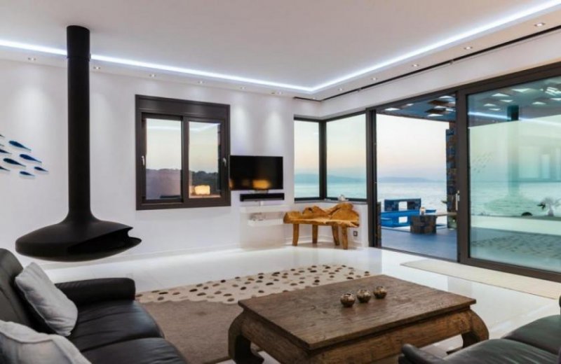 Mochlos Kreta, Mochlos: Einzigartige Villa am Meer mit großem Pool und Gärten zu verkaufen Haus kaufen